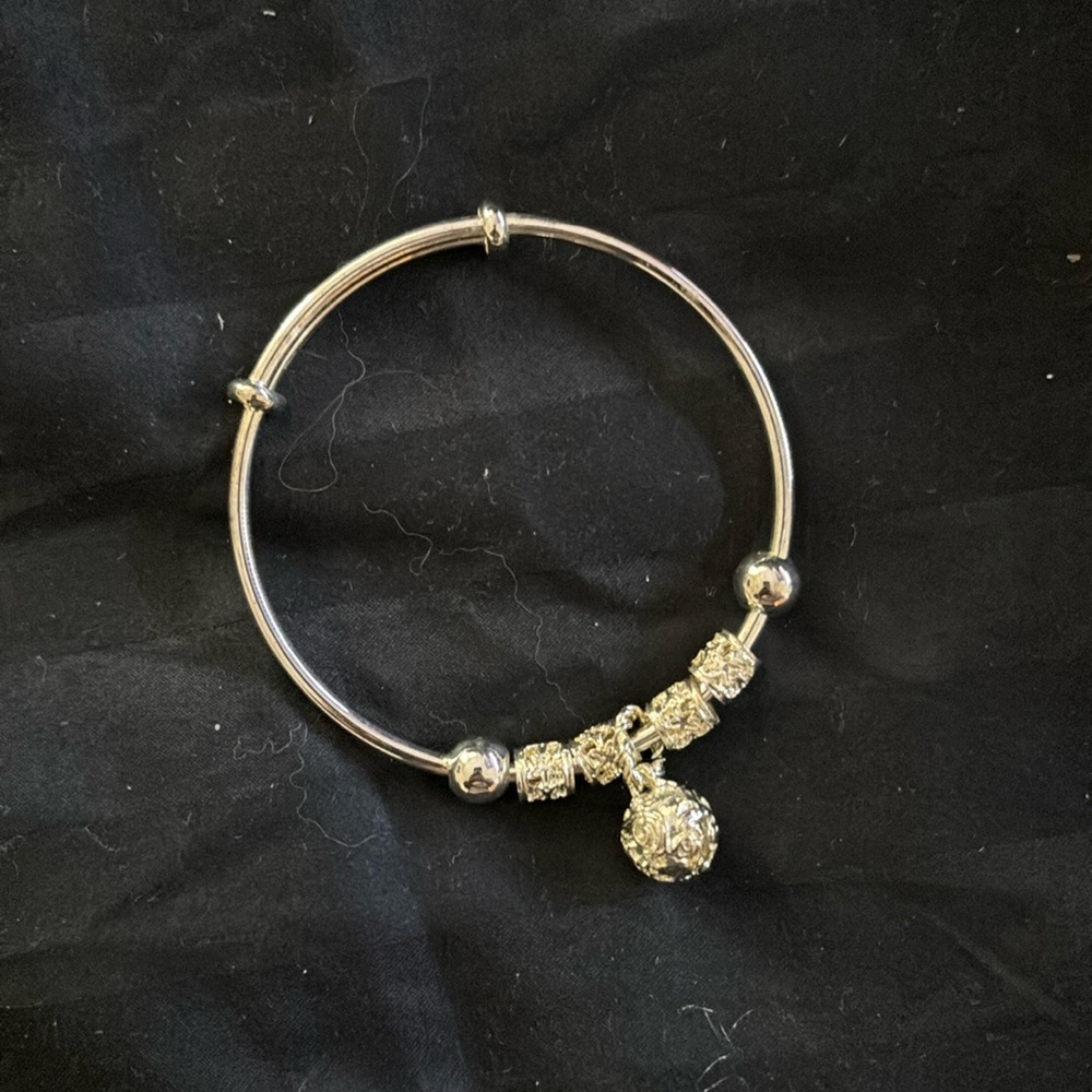 Silver bangle bracelet
